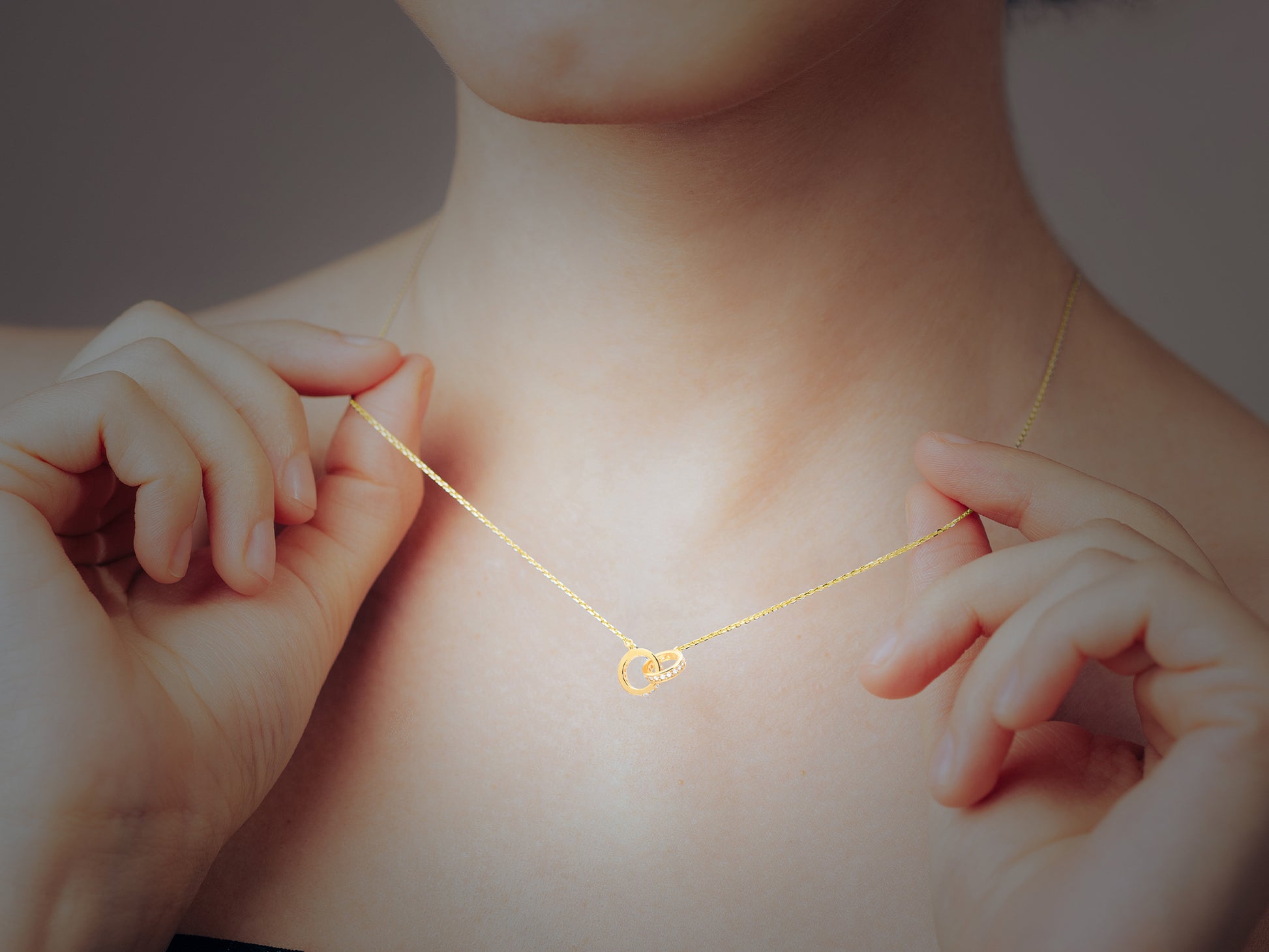 Hydra Double Circled Necklace